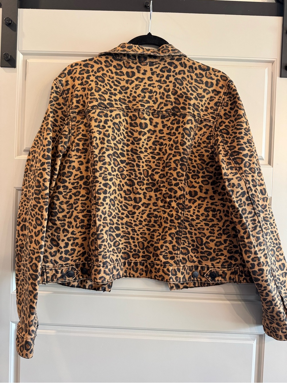 Time and Tru Leopard Print Jean Trucker Jacket - Brown/Tan - Picture 6 of 6